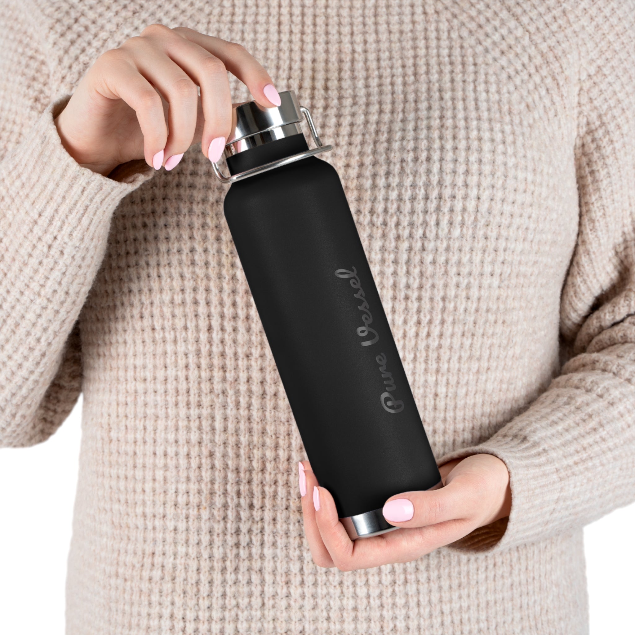 Pure Vessel 22oz Copper Vacuum Insulated Bottle — Red Stainless Steel Travel Flask