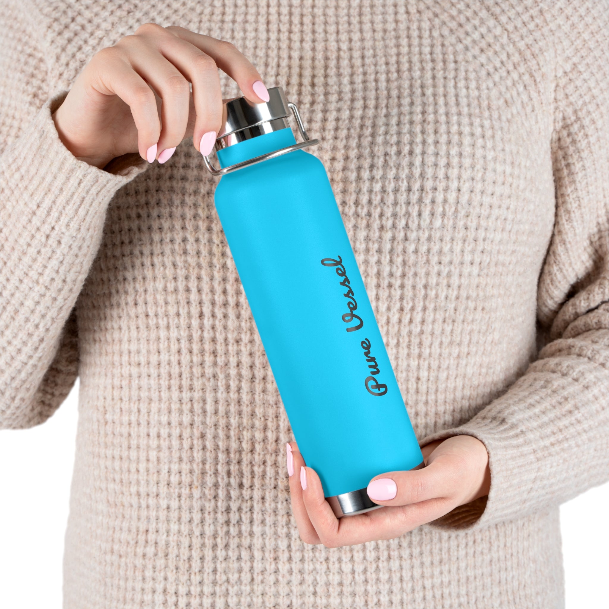 Pure Vessel 22oz Copper Vacuum Insulated Bottle — Red Stainless Steel Travel Flask